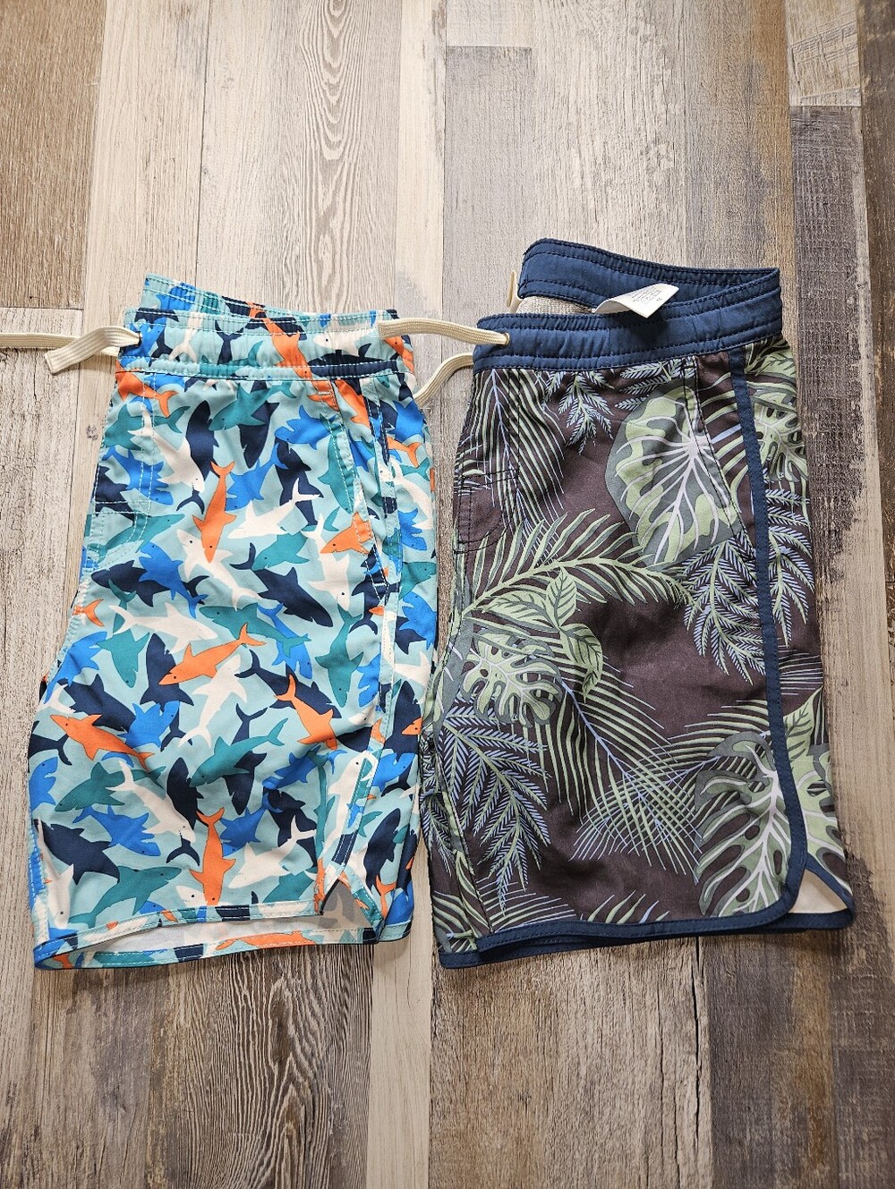 Fair Harbor Boys Youth Medium Swim Trunks Lot Of 2